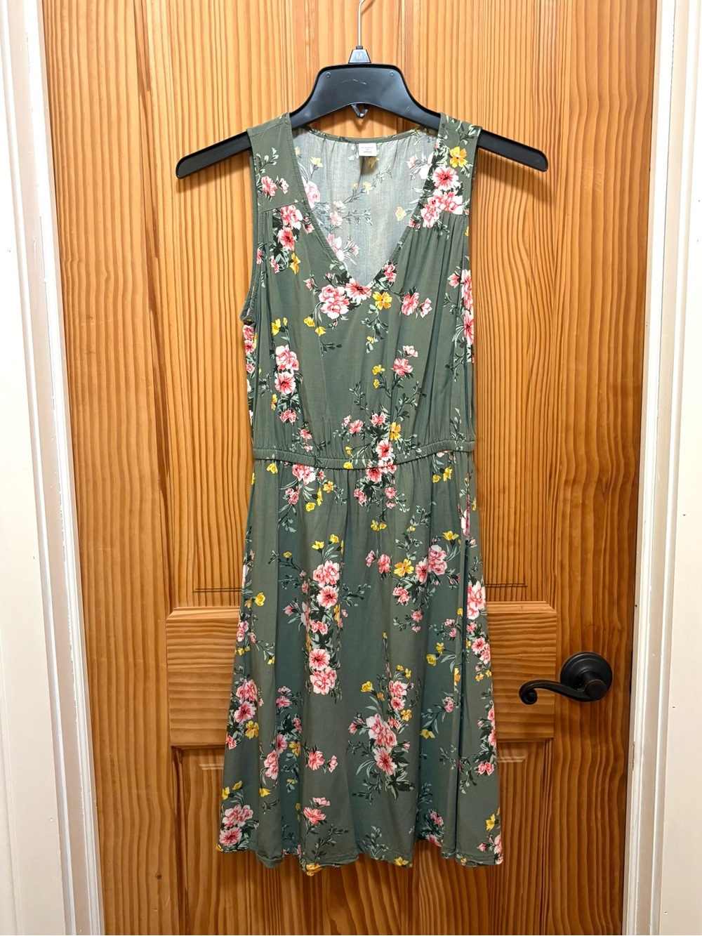 Old Navy Sleeveless Olive Green Floral V-Neck Dress Size XS